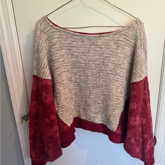 Anthropologie Sweaters - Anthropologie Women's Red and Gray Sweater, size Medium